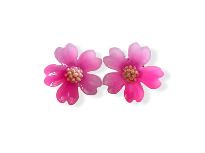 Pink Purple Flower Resin Earrings: A Perfect Blend of Style and Fun