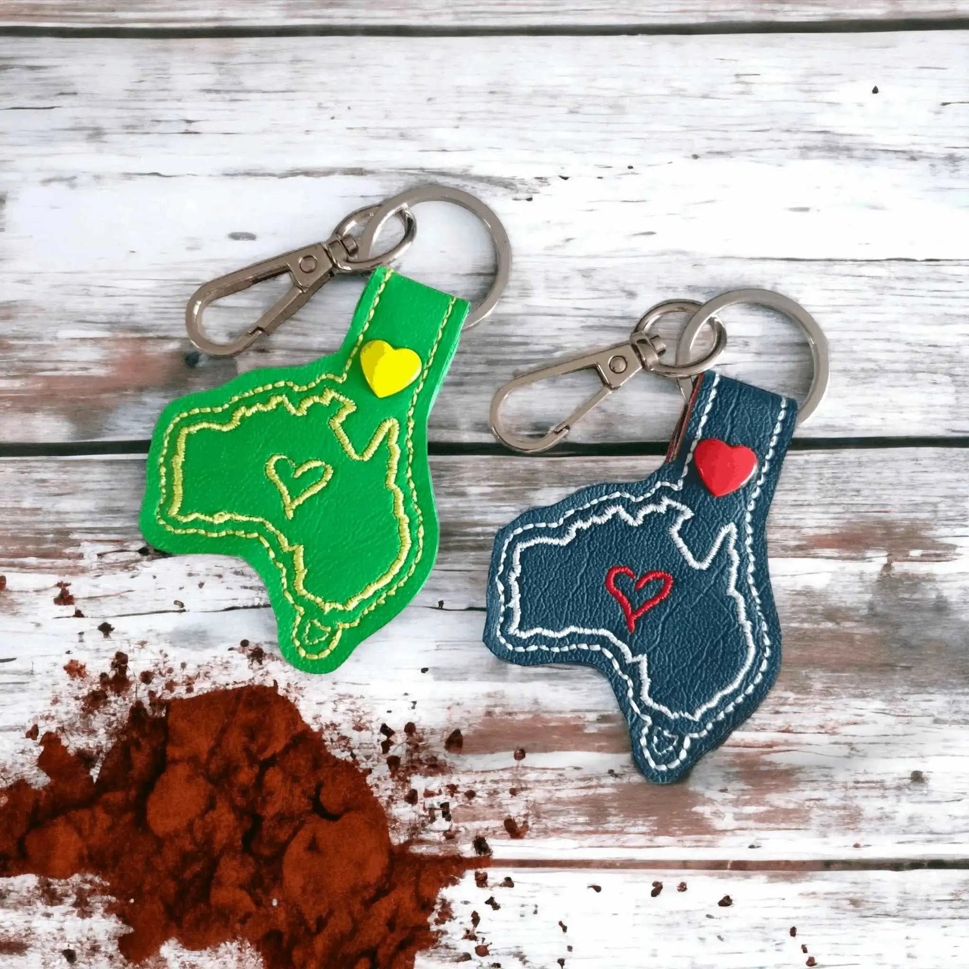 Love Australia Vinyl Keychain - Genuine Aussie Charm! Made in Australia